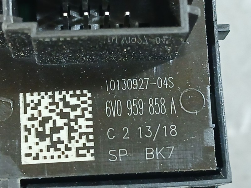 Recambio de mando elevalunas delantero izquierdo para skoda fabia iii (nj3) 1.4 tdi referencia OEM IAM 6V0959858AWHS  