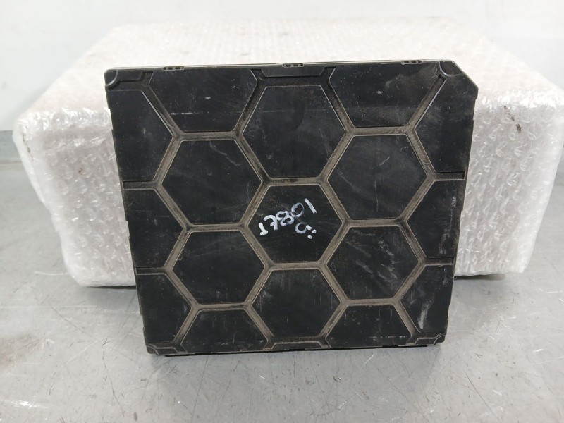 Recambio de caja reles / fusibles para skoda fabia iii (nj3) 1.4 tdi referencia OEM IAM   