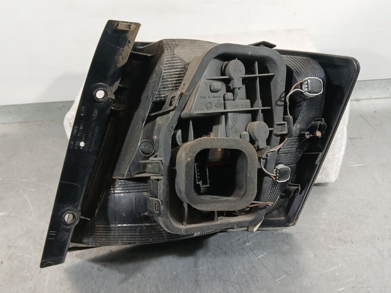 Recambio de piloto trasero izquierdo para skoda fabia iii (nj3) 1.4 tdi referencia OEM IAM 6V6945111  