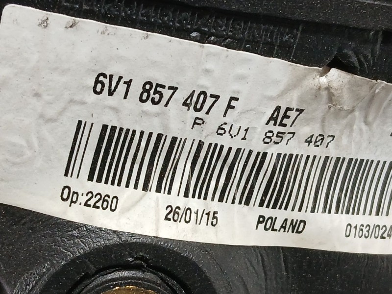 Recambio de retrovisor izquierdo para skoda fabia iii (nj3) 1.4 tdi referencia OEM IAM 6V1857507C  