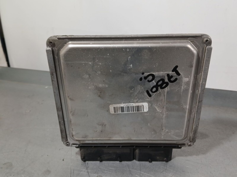 Recambio de centralita motor uce para skoda fabia iii (nj3) 1.4 tdi referencia OEM IAM 04B906027AT  
