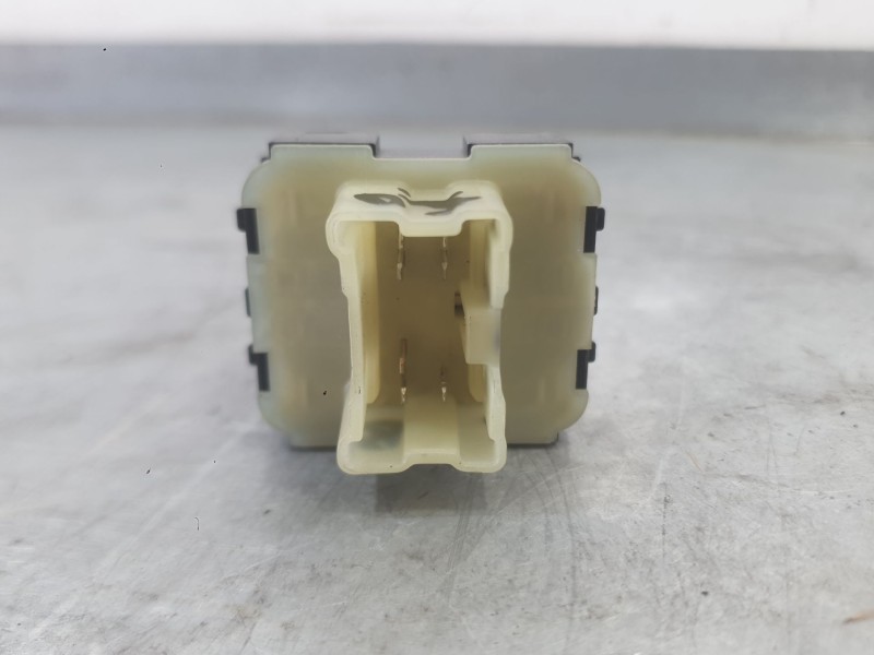 Recambio de mando elevalunas delantero izquierdo para nissan townstar furgoneta/monovolumen (xfk) 1.3 referencia OEM IAM 2556100