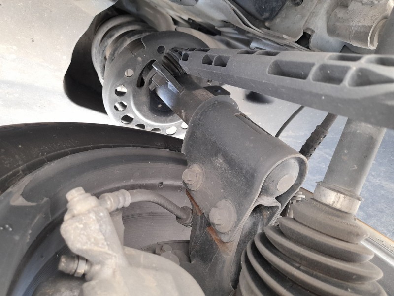 Recambio de amortiguador delantero derecho para peugeot 308 sw iii (fc_, fj_, fr_, f4_, fn_) bluehdi 130 (fcyhzl, fcyhzt) refere