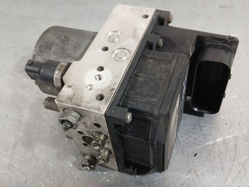 Recambio de abs para toyota avensis sedán (_t25_) 2.0 (azt250_) referencia OEM IAM 4405005081  