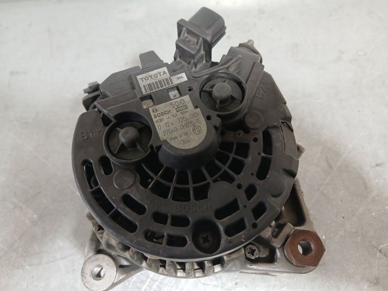 Recambio de alternador para toyota avensis sedán (_t25_) 2.0 (azt250_) referencia OEM IAM 270600D030  