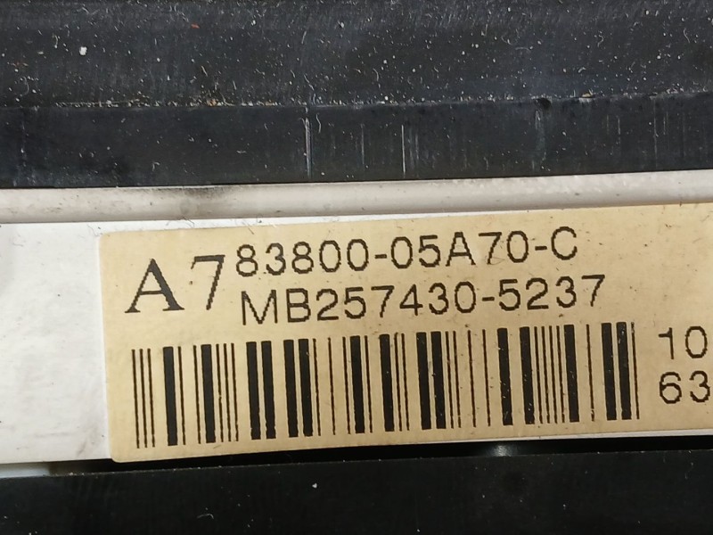 Recambio de cuadro instrumentos para toyota avensis sedán (_t25_) 2.0 (azt250_) referencia OEM IAM 5530305011C0  