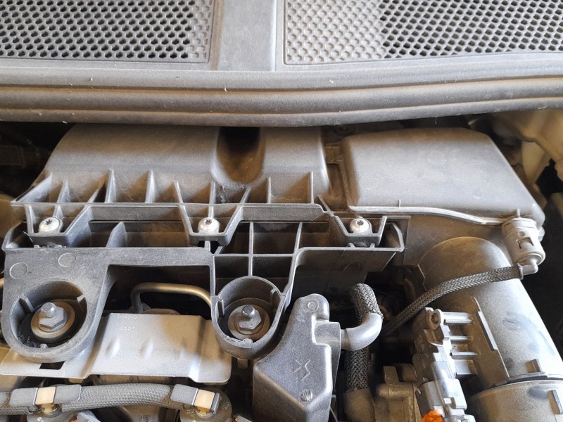 Recambio de carcasa filtro aire para peugeot 308 sw iii (fc_, fj_, fr_, f4_, fn_) bluehdi 130 (fcyhzl, fcyhzt) referencia OEM IA