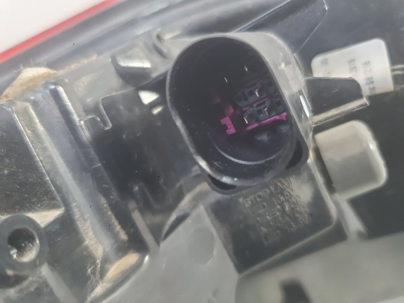 Recambio de piloto trasero izquierdo exterior para skoda kamiq (nw4) 1.0 tsi referencia OEM IAM 658945095  