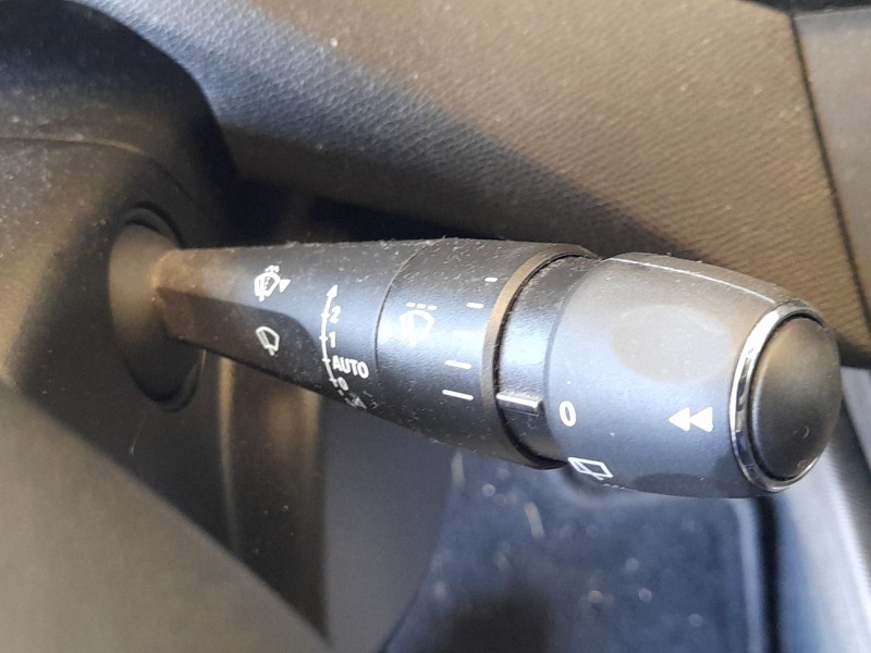 Recambio de mando luces y limpia para peugeot 308 sw iii (fc_, fj_, fr_, f4_, fn_) bluehdi 130 (fcyhzl, fcyhzt) referencia OEM I