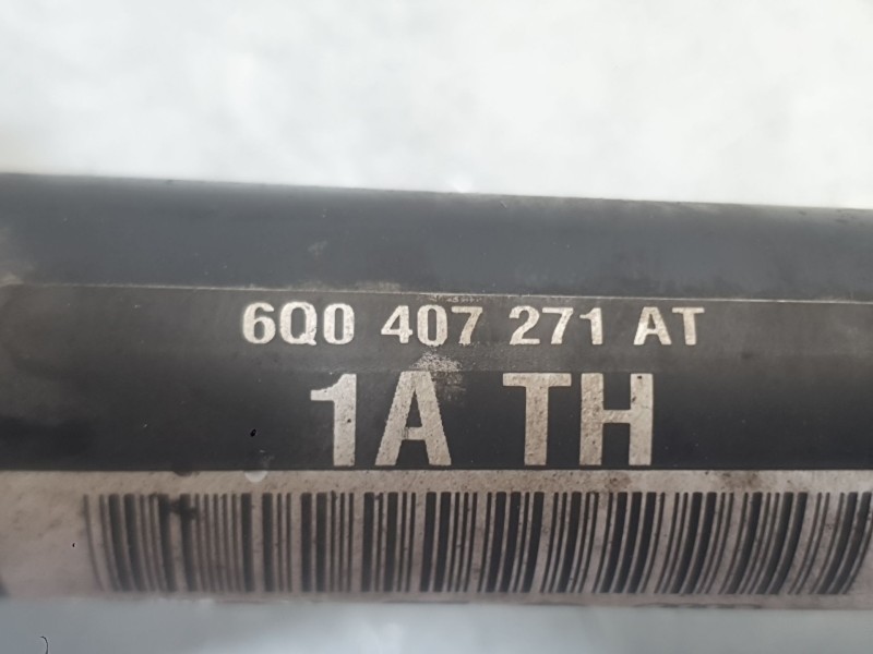 Recambio de transmision delantera izquierda para skoda fabia ii (542) 1.2 12v referencia OEM IAM 6Q0407271AT  