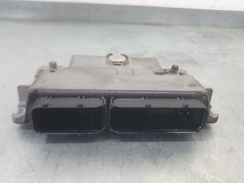 Recambio de centralita motor uce para skoda fabia ii (542) 1.2 12v referencia OEM IAM   