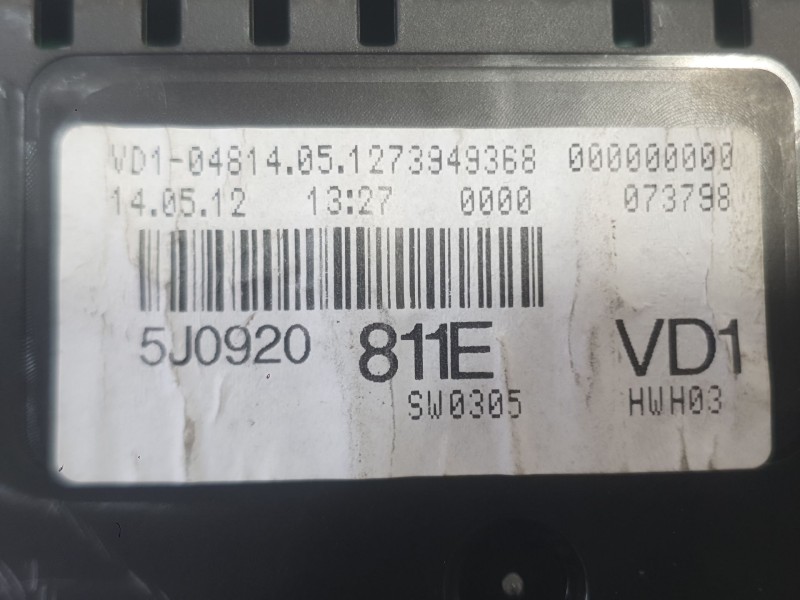 Recambio de cuadro instrumentos para skoda fabia ii (542) 1.2 12v referencia OEM IAM 5J0920811E  