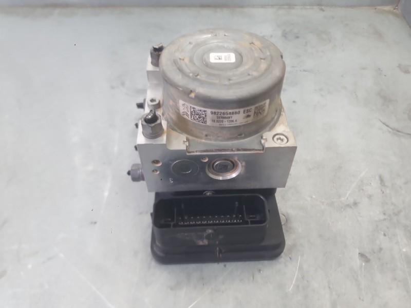 Recambio de abs para peugeot 208 signature referencia OEM IAM 1636317880  