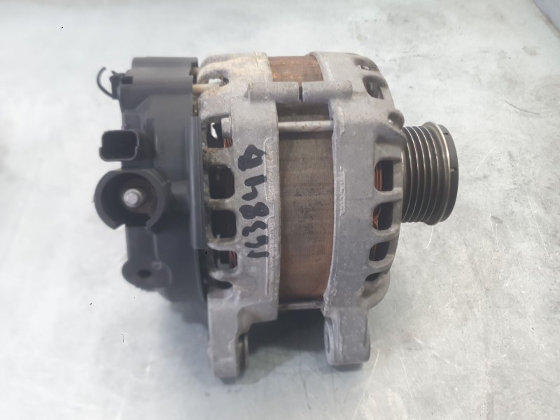 Recambio de alternador para peugeot 208 signature referencia OEM IAM 9809391880  