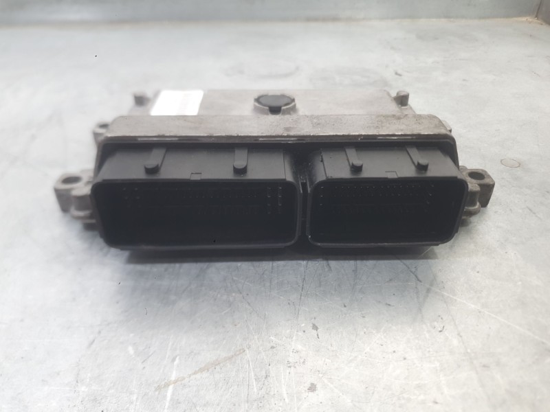 Recambio de centralita motor uce para peugeot 208 signature referencia OEM IAM   