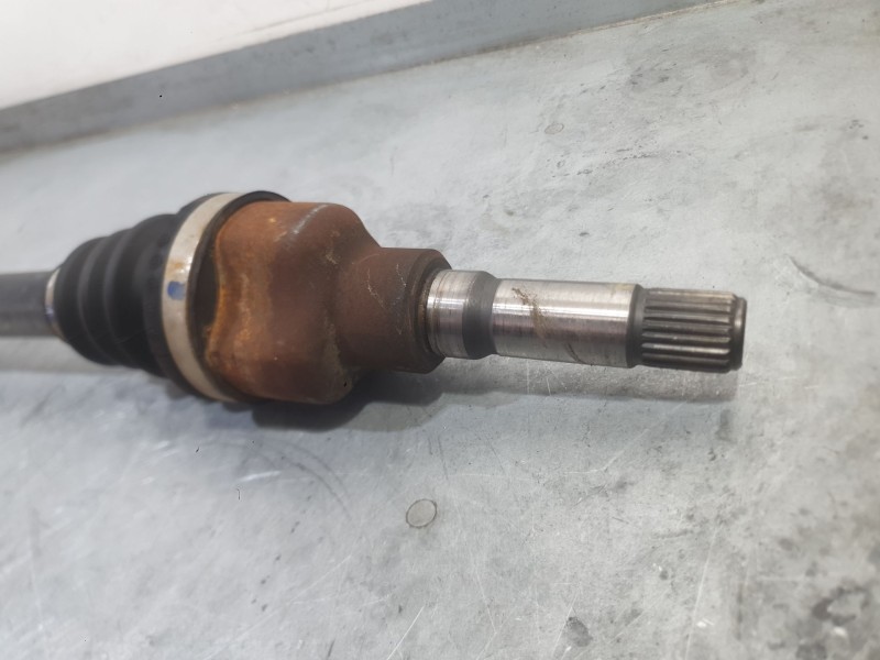 Recambio de transmision delantera derecha para peugeot 208 signature referencia OEM IAM 9803959680  