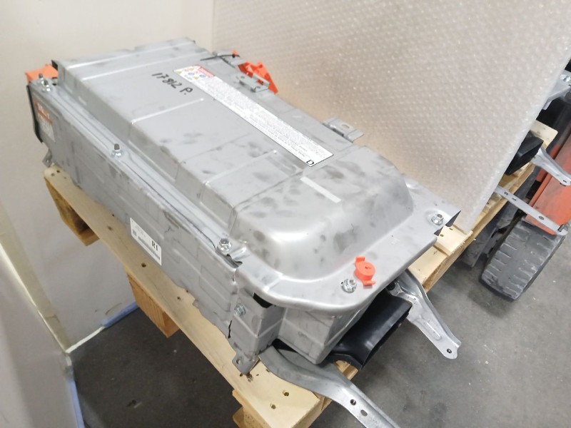 Recambio de bateria para toyota yaris (_p13_) 1.5 hybrid (nhp130_) referencia OEM IAM   