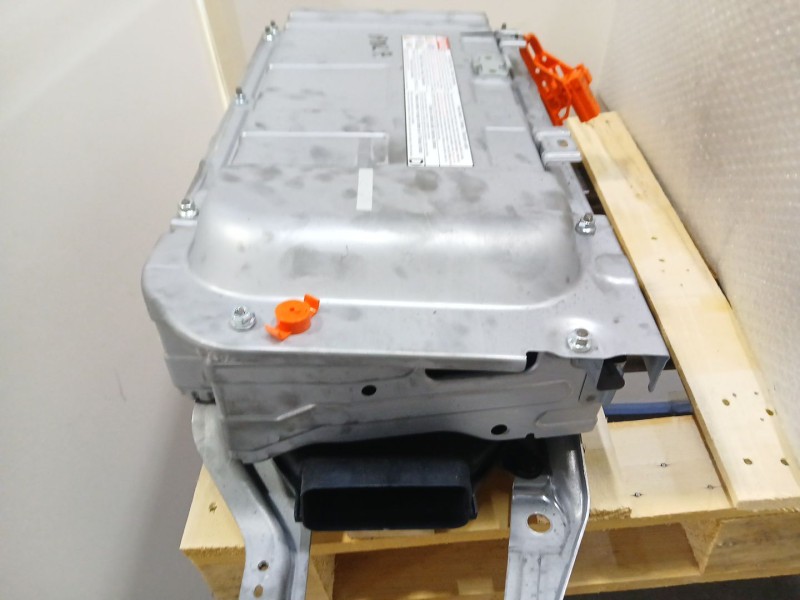 Recambio de bateria para toyota yaris (_p13_) 1.5 hybrid (nhp130_) referencia OEM IAM   