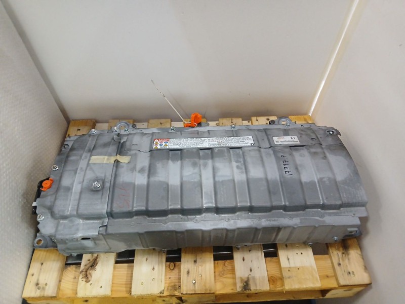 Recambio de bateria para toyota corolla sedán (_e21_) 1.8 vvti hybrid (mzea12, zre211, zwe211) referencia OEM IAM   