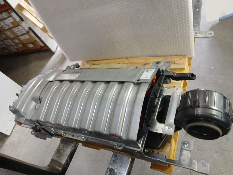 Recambio de bateria para toyota corolla sedán (_e21_) 1.8 vvti hybrid (zwe211, mzea12) referencia OEM IAM   