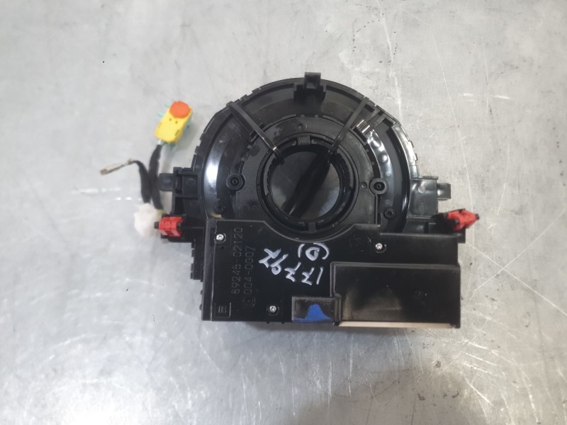 Recambio de kit airbag para toyota corolla sedán (_e21_) 1.8 vvti hybrid (mzea12, zre211, zwe211) referencia OEM IAM 4513002831C