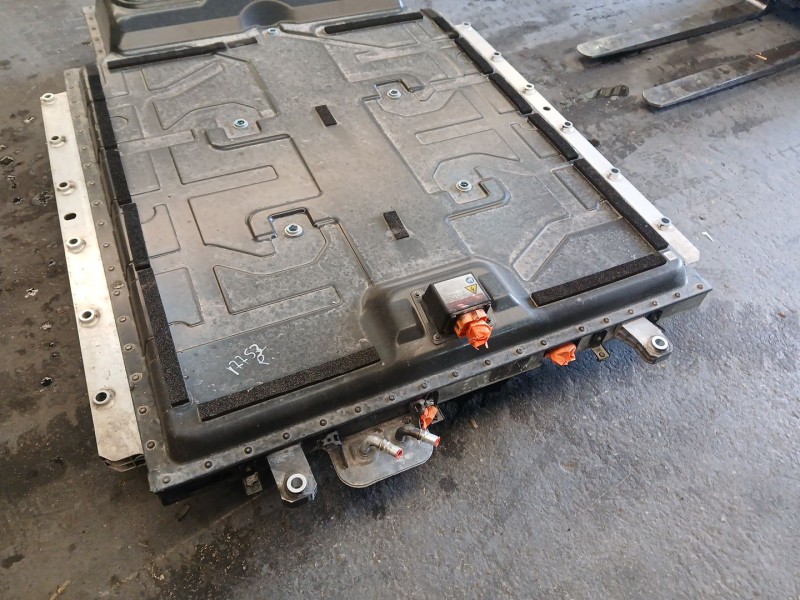 Recambio de bateria para kia ev3 referencia OEM IAM   