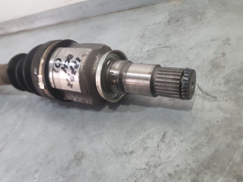 Recambio de transmision delantera derecha para toyota corolla sedán (_e21_) 1.8 vvti hybrid (mzea12, zre211, zwe211) referencia 