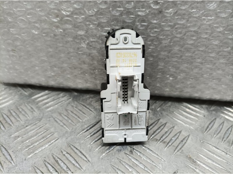 Recambio de mando elevalunas delantero izquierdo para peugeot expert furgón pro standar referencia OEM IAM 96783350ZD  