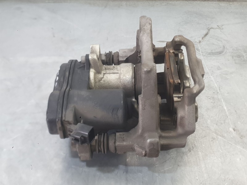 Recambio de pinza freno trasera derecha para toyota corolla sedán (_e21_) 1.8 vvti hybrid (mzea12, zre211, zwe211) referencia OE