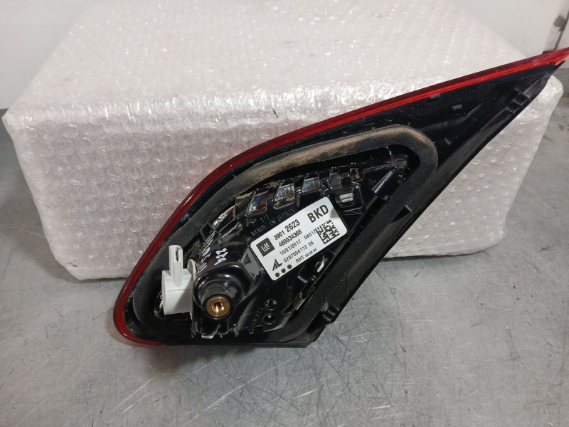 Recambio de piloto trasero izquierdo interior para opel corsa e (x15) 1.4 (08, 68) referencia OEM IAM 13454500  