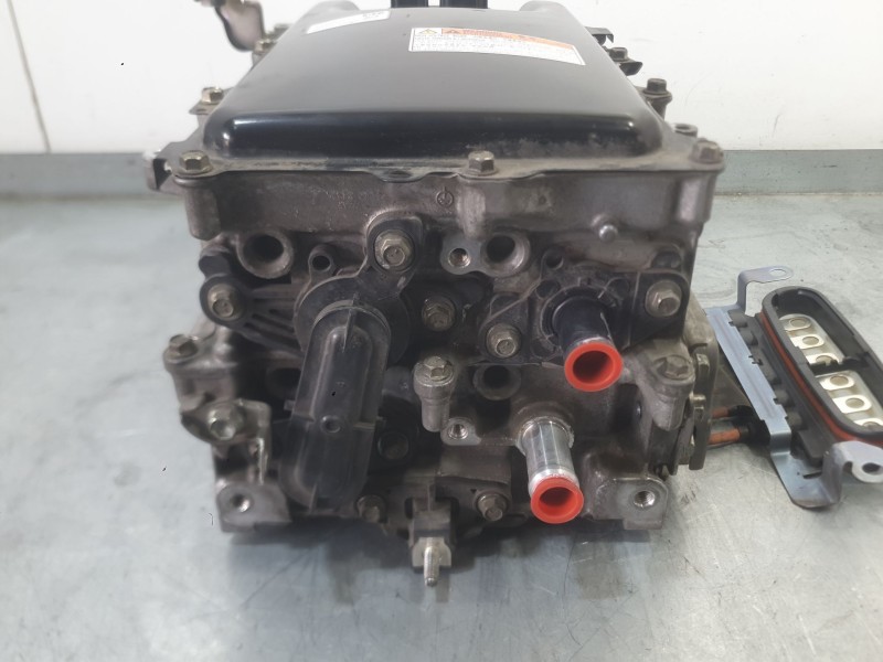 Recambio de convertidor para toyota corolla sedán (_e21_) 1.8 vvti hybrid (mzea12, zre211, zwe211) referencia OEM IAM   