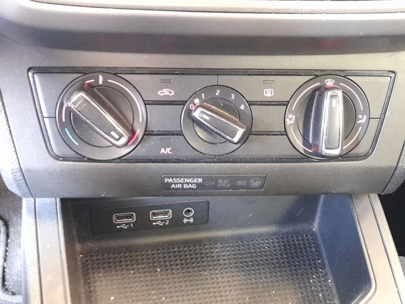 Recambio de mando calefaccion / aire acondicionado para seat ibiza v (kj1, kjg) 1.0 tgi referencia OEM IAM 6F1820045HCZH  