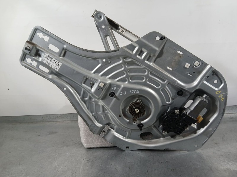 Recambio de elevalunas delantero izquierdo para hyundai tucson (jm) 2.0 crdi referencia OEM IAM 824052E000  