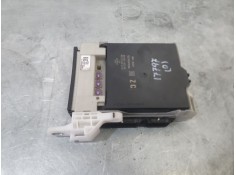 CAJA RELES / FUSIBLES 