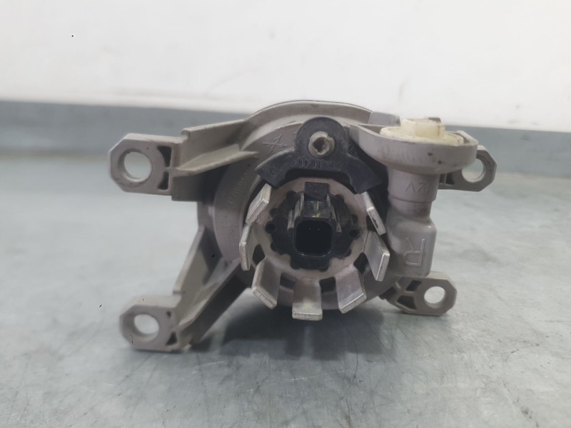Recambio de faro antiniebla derecho para toyota corolla sedán (_e21_) 1.8 vvti hybrid (mzea12, zre211, zwe211) referencia OEM IA