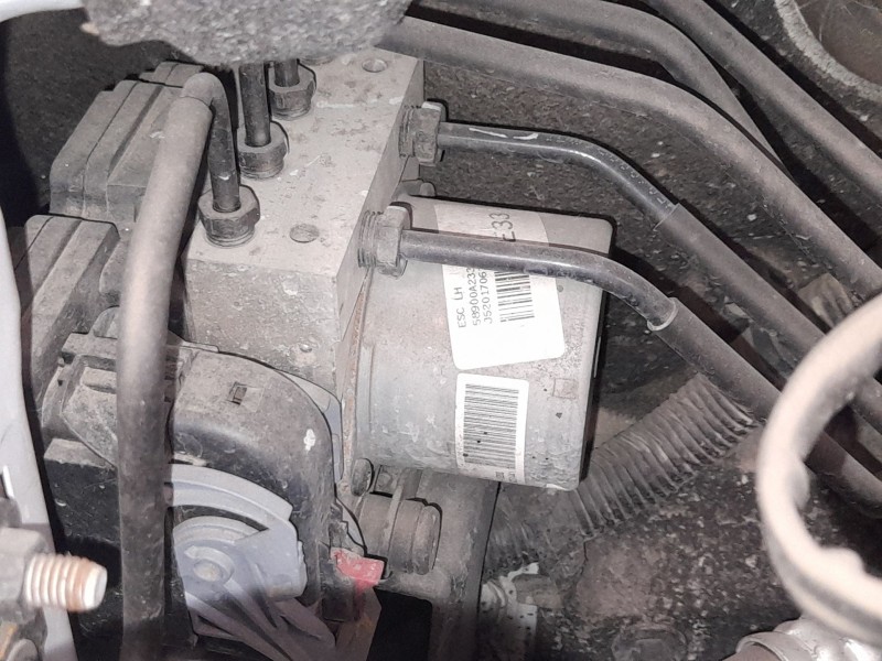 Recambio de abs para kia cee´d sportswagon (jd) 1.6 crdi 136 referencia OEM IAM 58920A2430  