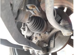 Recambio de mangueta delantera derecha para kia cee´d sportswagon (jd) 1.6 crdi 136 referencia OEM IAM 51716A2000  