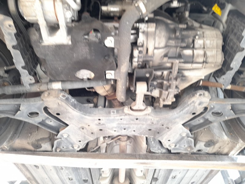 Recambio de puente delantero para kia cee´d sportswagon (jd) 1.6 crdi 136 referencia OEM IAM 62400A6205  