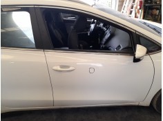Recambio de puerta delantera derecha para kia cee´d sportswagon (jd) 1.6 crdi 136 referencia OEM IAM 76004A2000 TOCADA 