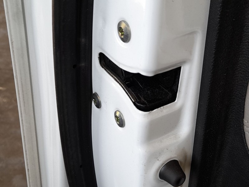 Recambio de cerradura puerta delantera izquierda para kia cee´d sportswagon (jd) 1.6 crdi 136 referencia OEM IAM 81310A2400  