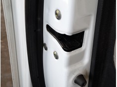 Recambio de cerradura puerta delantera izquierda para kia cee´d sportswagon (jd) 1.6 crdi 136 referencia OEM IAM 81310A2400  