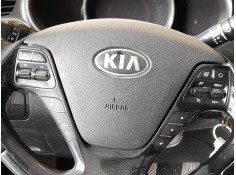 Recambio de kit airbag para kia cee´d sportswagon (jd) 1.6 crdi 136 referencia OEM IAM 56900A2100WK C/SALPICADERO Y PRETENSORES 