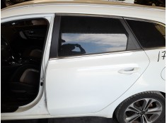 Recambio de puerta trasera izquierda para kia cee´d sportswagon (jd) 1.6 crdi 136 referencia OEM IAM 77003A2200  