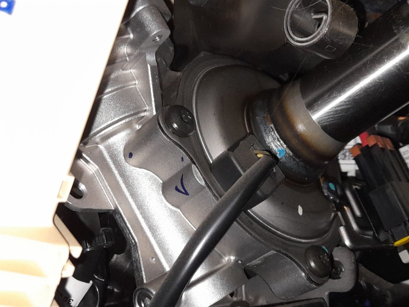 Recambio de columna direccion para kia cee´d sportswagon (jd) 1.6 crdi 136 referencia OEM IAM 56310A2500  