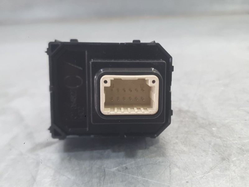 Recambio de mando retrovisor para toyota corolla sedán (_e21_) 1.8 vvti hybrid (mzea12, zre211, zwe211) referencia OEM IAM 84872