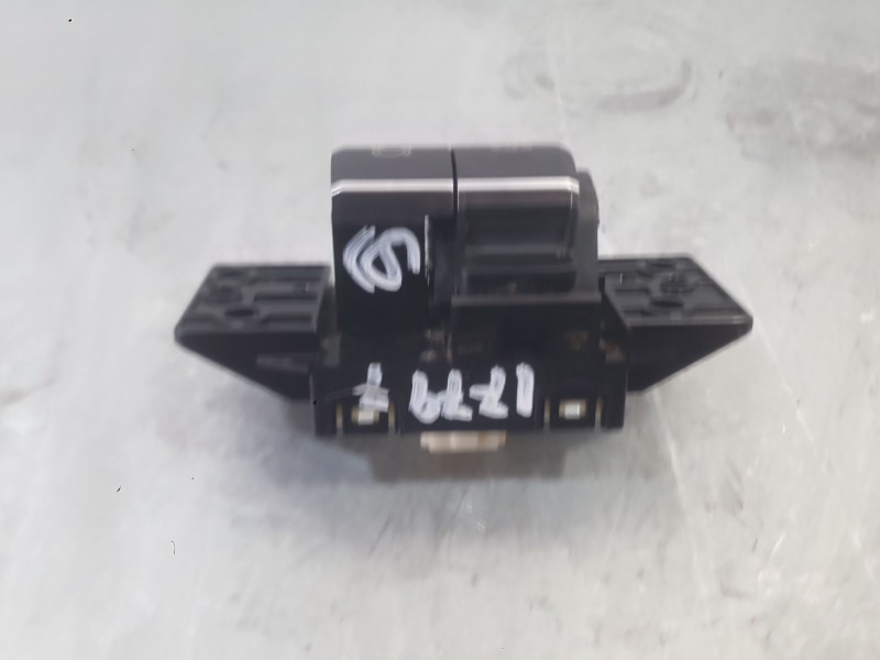 Recambio de palanca freno de mano para toyota corolla sedán (_e21_) 1.8 vvti hybrid (mzea12, zre211, zwe211) referencia OEM IAM 