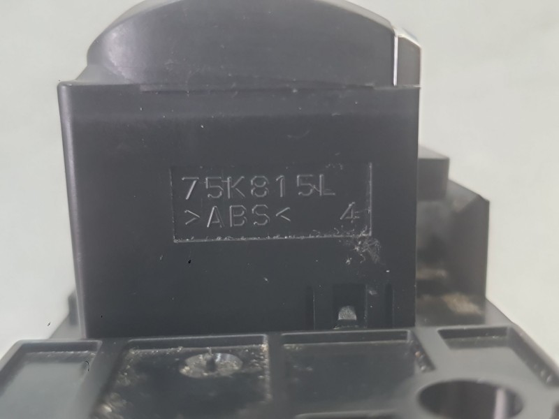 Recambio de palanca freno de mano para toyota corolla sedán (_e21_) 1.8 vvti hybrid (mzea12, zre211, zwe211) referencia OEM IAM 