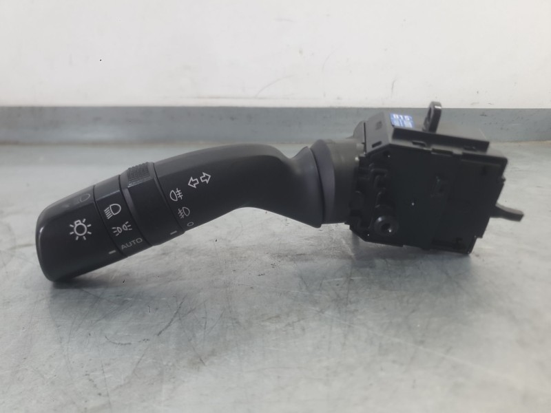 Recambio de mando intermitentes para toyota corolla sedán (_e21_) 1.8 vvti hybrid (mzea12, zre211, zwe211) referencia OEM IAM 84