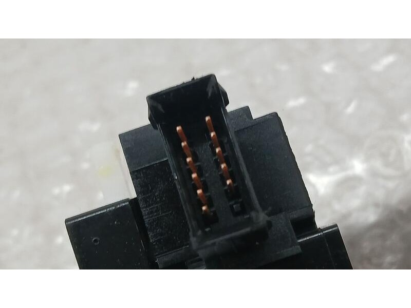 Recambio de mando luces para mitsubishi space star (a00) motion referencia OEM IAM 2570E38  17G688