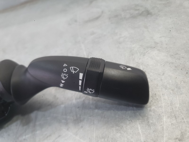 Recambio de mando limpia para toyota corolla sedán (_e21_) 1.8 vvti hybrid (mzea12, zre211, zwe211) referencia OEM IAM   